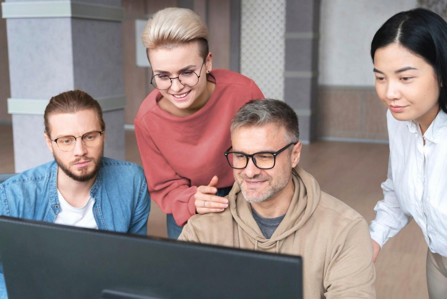 Einzelfeedback oder Team-Rückmeldungen: Der Zeitaufwand im Vergleich